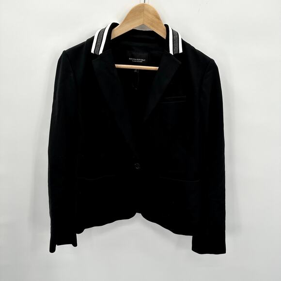 BANANA REPUBLIC Classic Stetch Blazer in Black // 2 - Picture 2 of 10